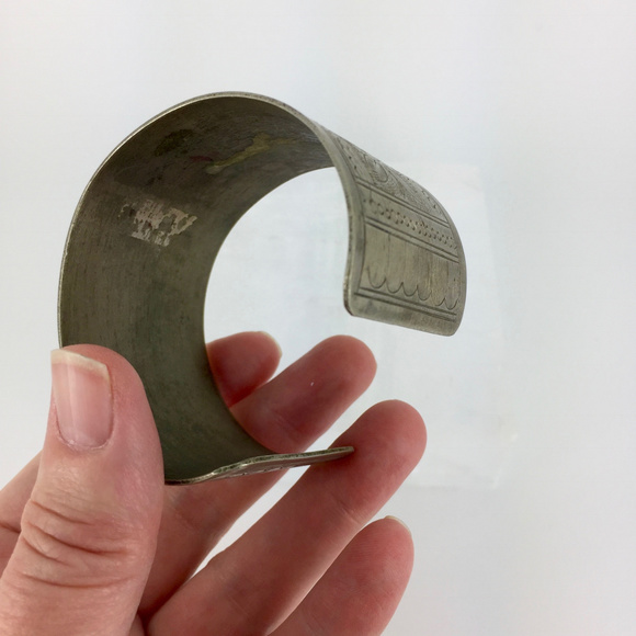 On hold for Christine 🌈 Vintage 70s Silver Tone Butterfly Bracelet - Picture 6 of 8